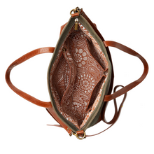 Load image into Gallery viewer, Shilani Leather Tote