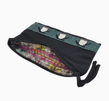 Load image into Gallery viewer, Penguin Pouch