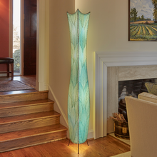 Load image into Gallery viewer, Flower Bud XL Lamp Red