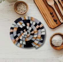 Load image into Gallery viewer, LG Spiced Spiral Trivets