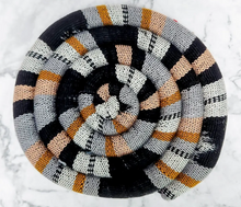 Load image into Gallery viewer, MD Slate Spiced Spiral Trivet