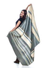 Load image into Gallery viewer, Catalina Alpaca Throw