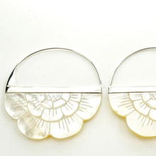 Load image into Gallery viewer, Large Mother of Pearl Flower Hoops