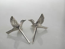 Load image into Gallery viewer, Bird Stud Earrings