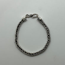 Load image into Gallery viewer, Woven Silver Bracelet
