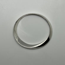 Load image into Gallery viewer, Mobius Bangle

