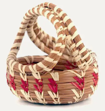 Handled Pineneedle Basket