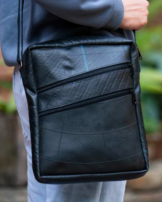 Ric's 2 Zip Man Travel Bag