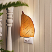 Load image into Gallery viewer, Cocoa Leaf Nightlight Burgandy
