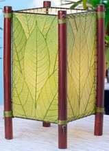 Load image into Gallery viewer, Fortune Table Lamp Green
