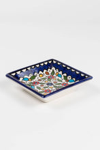 Load image into Gallery viewer, Daisies Dipping Dish
