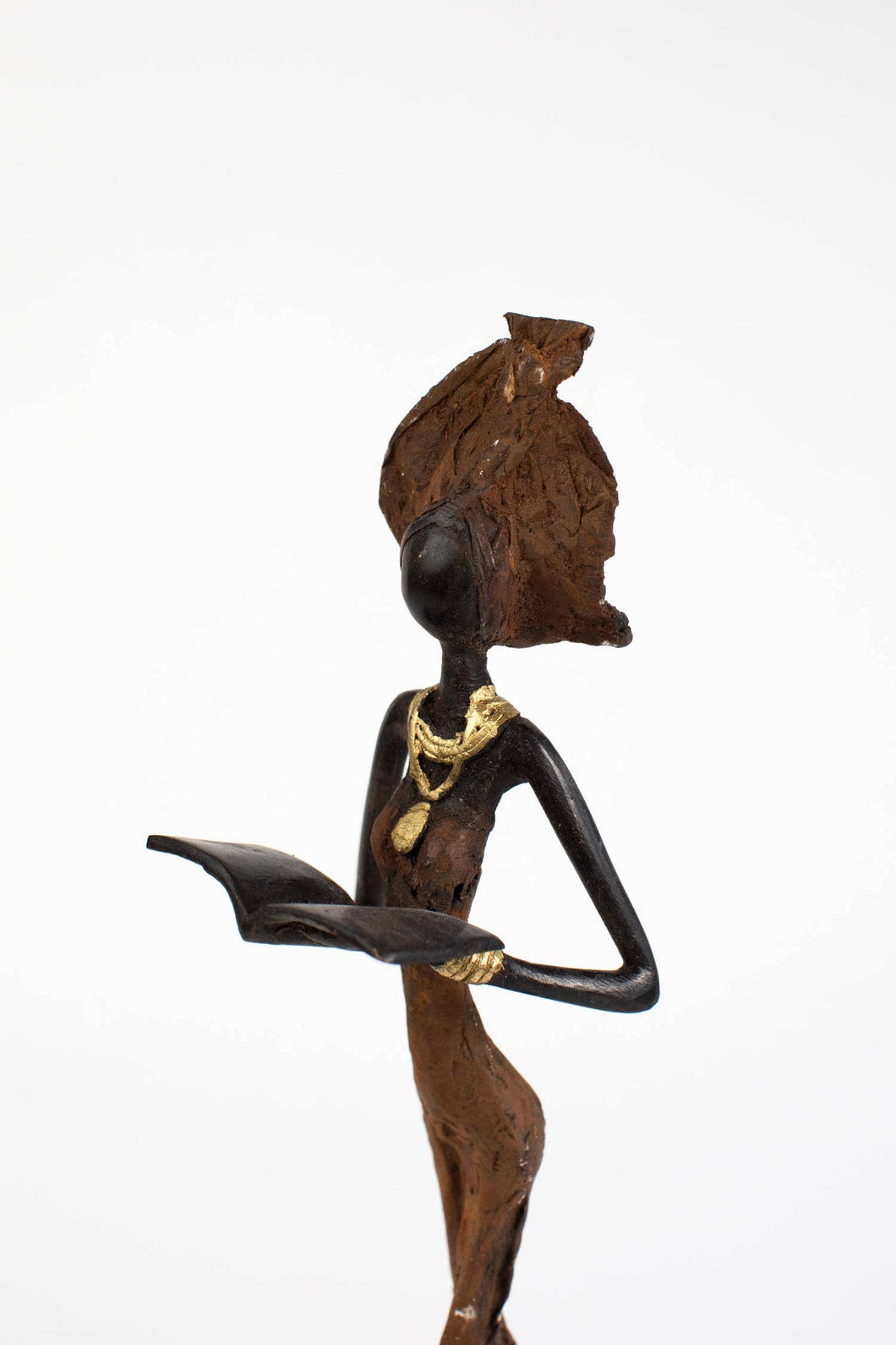 Storyteller Statue